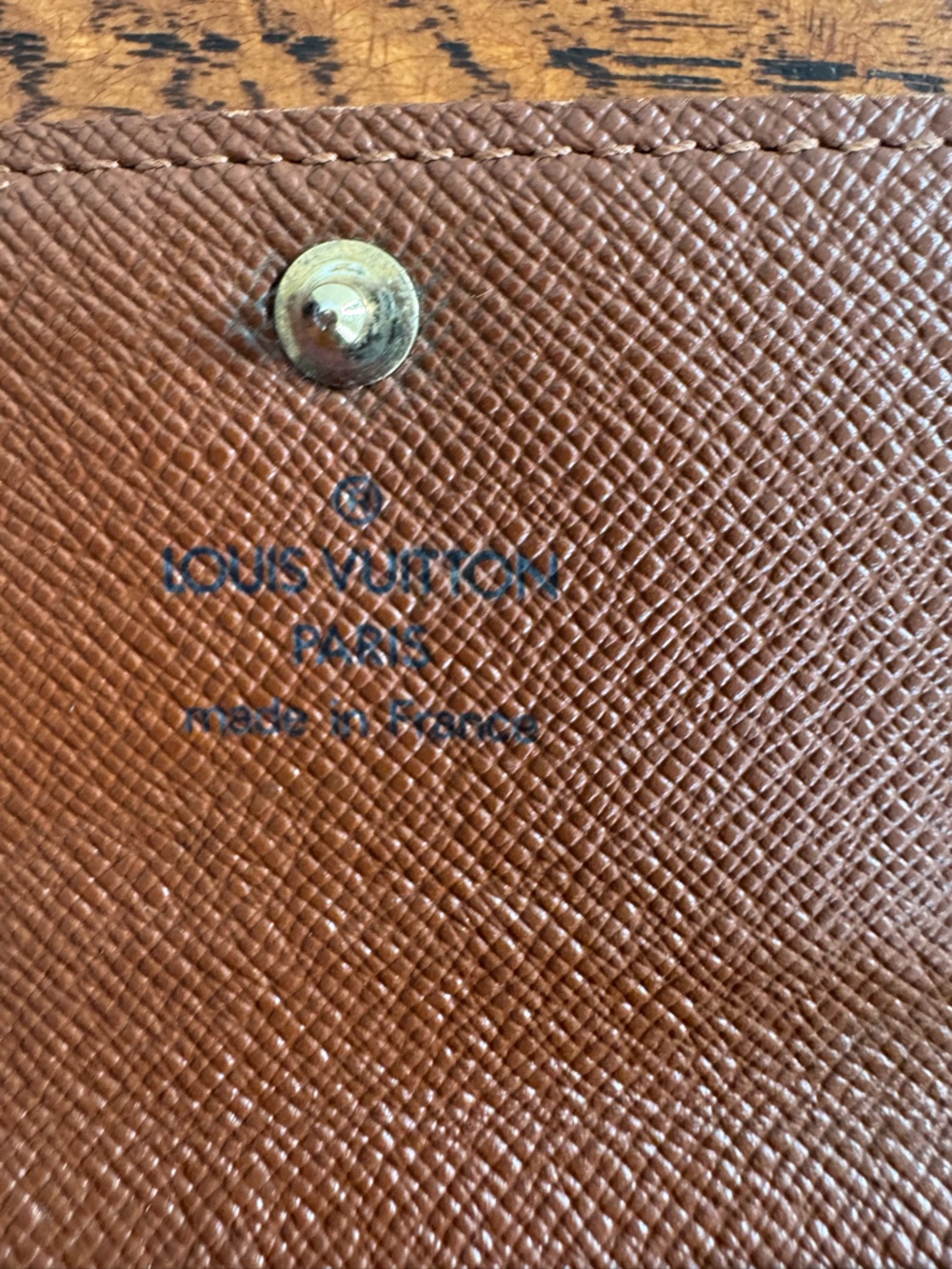 Louis Vuitton Brown Monogram Key Holder - Picture 3 of 10